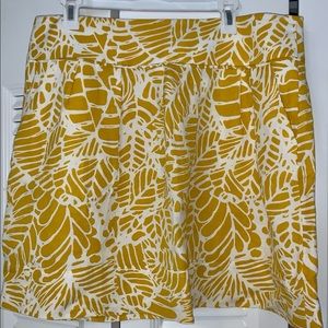 Ann Taylor Loft Pleated Yellow White Leaf Skirt